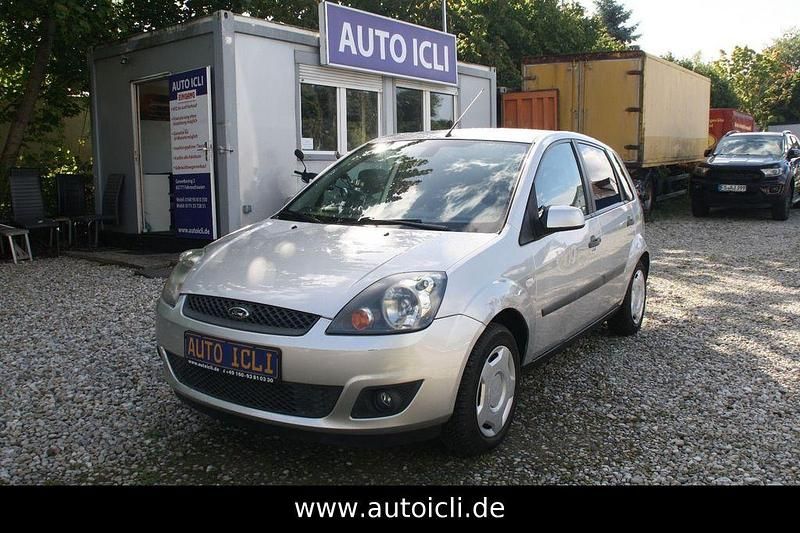 Silber Gebraucht 2006 Ford Fiesta Kleinwagen | 3.490 € (Teuer) - Bild 1/4