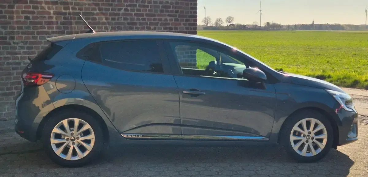 Brugt Renault Clio V 91 HK (66 kW) 2021 Blå Hatchback