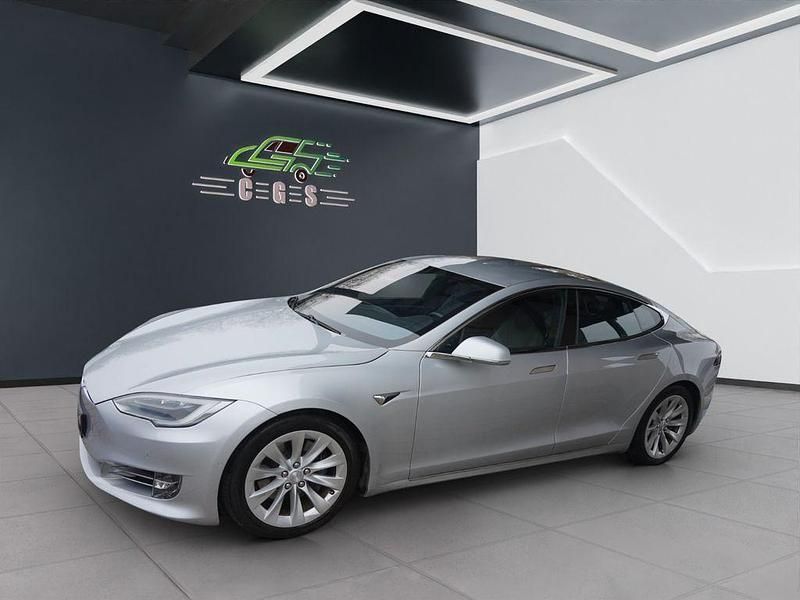 Second-hand Tesla Model S 311 kW (423 CP) 2017 Argintiu Hatchback