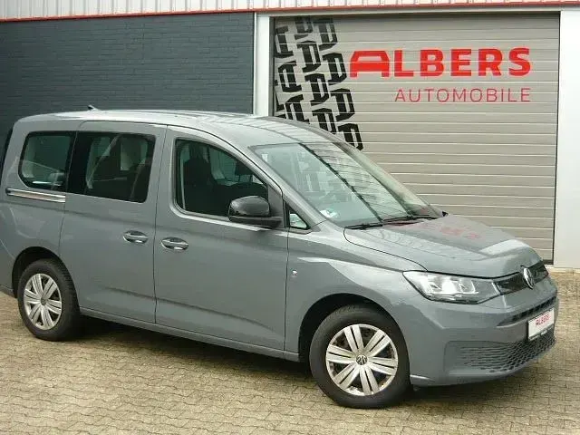 Gebraucht VW Caddy Family 114 PS (83 kW) 2022 Grau Van / Kleinbus