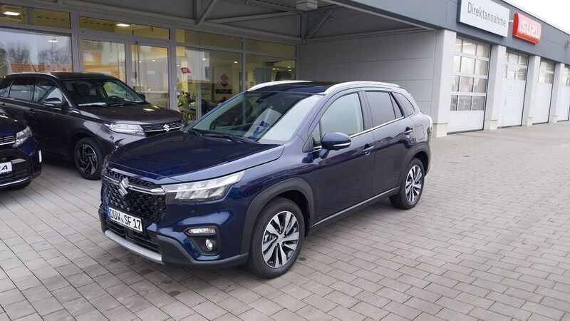Blau Gebraucht 2024 Suzuki SX4 S-Cross Comfort+ SUV | 28.990 € (Teuer) - Bild 1/4