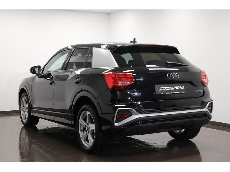 Gebraucht Audi Q2 S-Line 150 PS (110 kW) 2025 Schwarz SUV