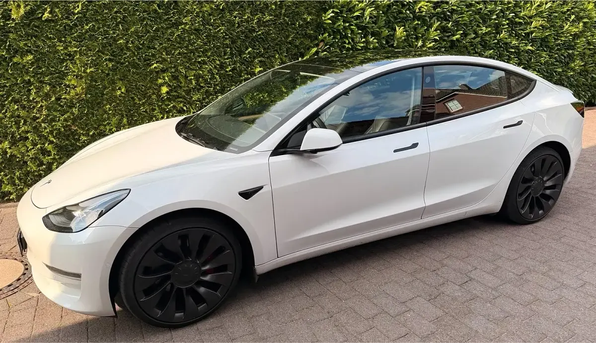 Gebraucht Tesla Model 3 Performance 461 kW (627 PS) 2021 Weiß Limousine