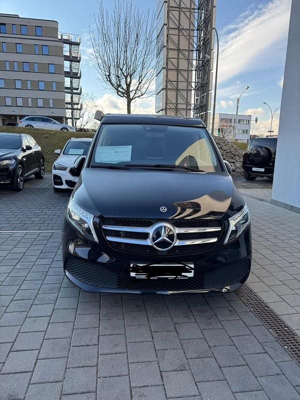 Schwarz Gebraucht 2019 Mercedes V220 Marco Polo Van / Kleinbus | 51.500 € - Bild 1/4