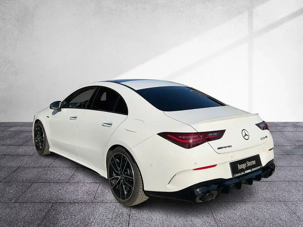 Gebraucht Mercedes CLA35 AMG AMG 306 PS (225 kW) 2024 Weiß Coupé