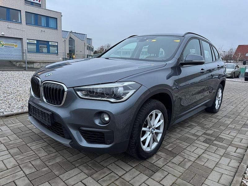 Grau Gebraucht 2019 BMW X1 Advantage SUV | 13.299 € (Fairer Preis) - Bild 1/4
