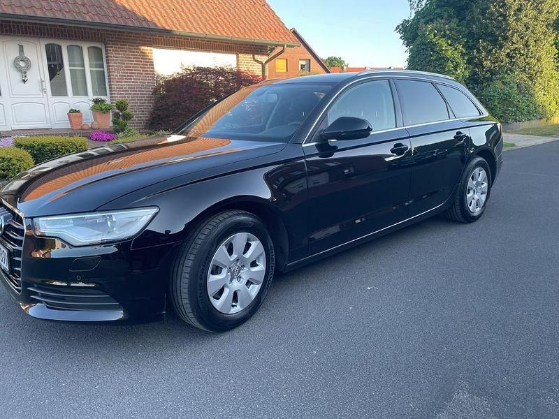 Schwarz Gebraucht 2013 Audi A6 Kombi | 8.900 € (Superpreis) - Bild 1/4