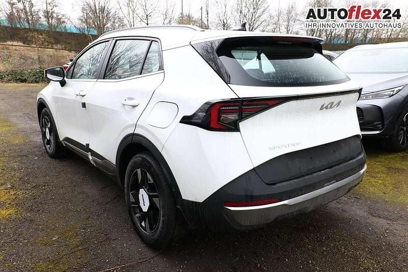 Neu Kia Sportage 179 PS (131 kW) 2026 Deluxe white metallic SUV