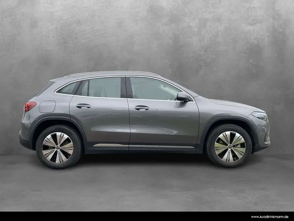 Gebraucht Mercedes EQA250 Progressive 139 kW (190 PS) 2025 lack mountaingrau SUV