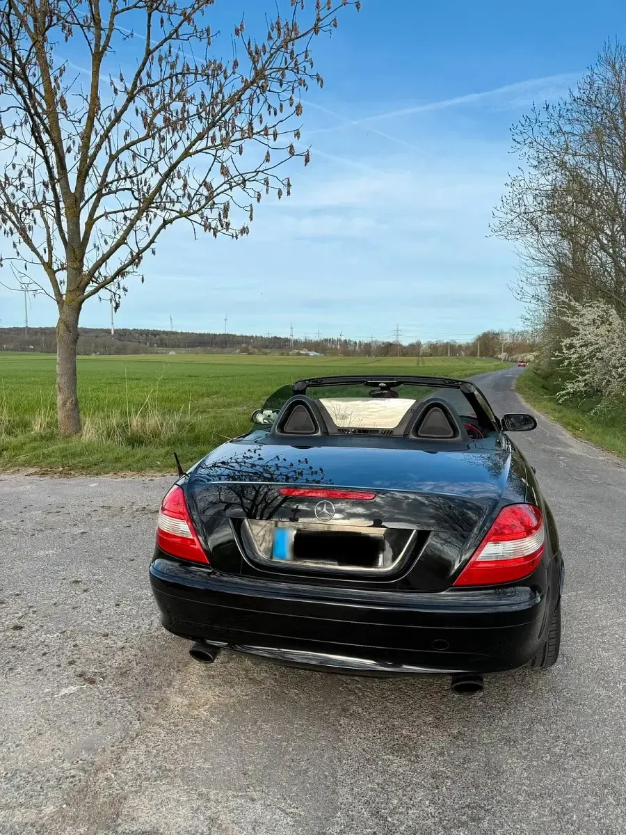 Usata Mercedes SLK200 163 CV (119 kW) 2004 Nero Cabrio