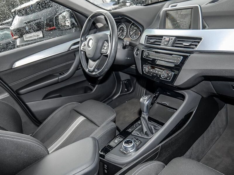 Gebraucht BMW X1 Advantage 192 PS (141 kW) 2016 Mineralgrau metallic SUV