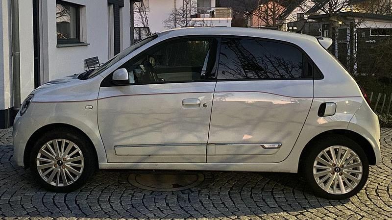 Gebraucht Renault Twingo Vibes 60 kW (82 PS) 2021 Weiß Kleinwagen