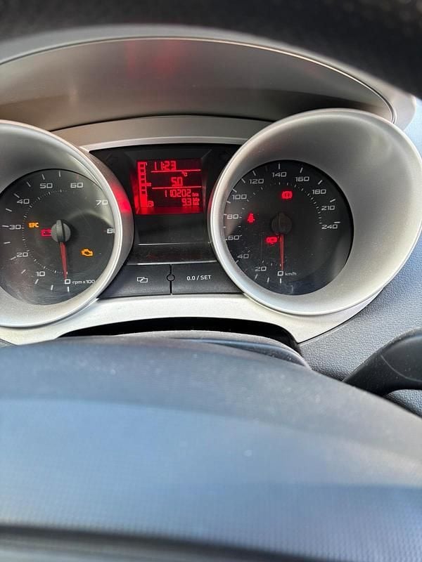 Schwarz Gebraucht 2010 Seat Ibiza Kleinwagen | 2.990 € (Guter Preis) - Bild 1/4