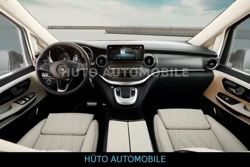 Gebraucht Mercedes V300 Luxury 237 PS (174 kW) 2023 Schwarz Van / Kleinbus