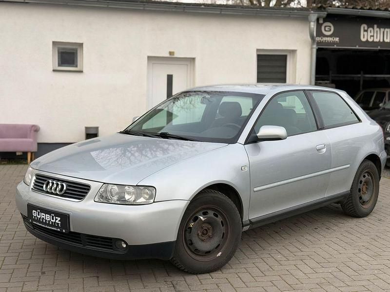 Gebraucht Audi A3 Ambiente 101 PS (74 kW) 2002 Silber Kleinwagen