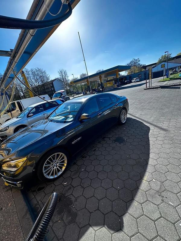 Brugt BMW 730 258 HK (189 kW) 2015 Grå Sedan