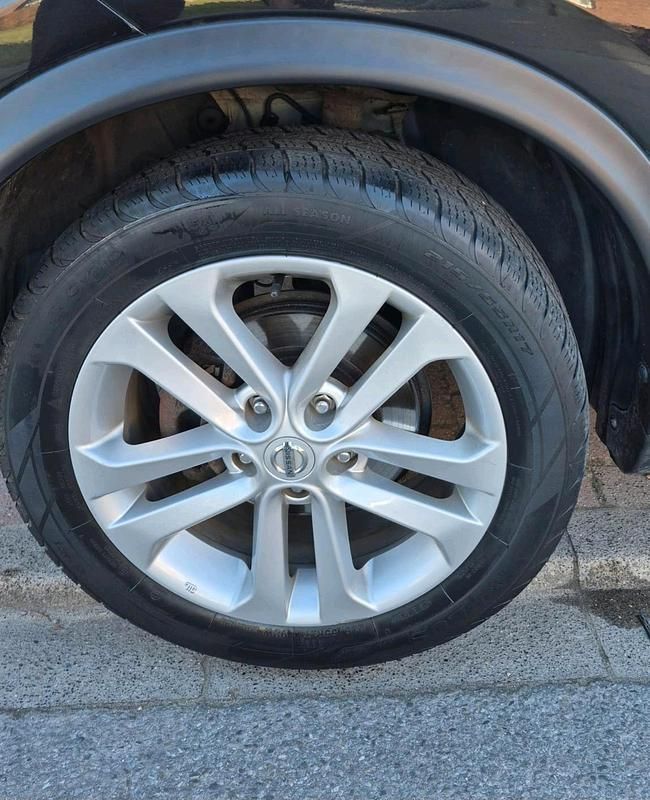 Gebraucht Nissan Juke 117 PS (86 kW) 2012 Schwarz SUV