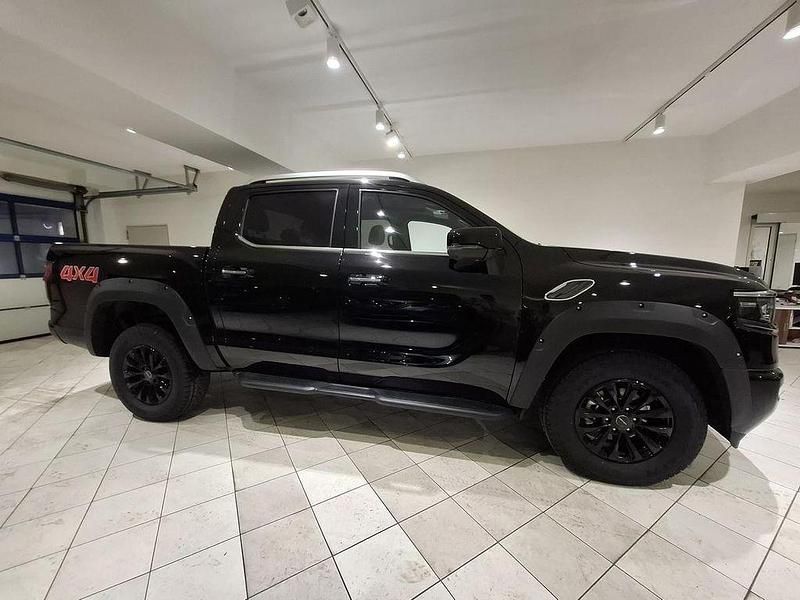 Neu Foton 4 173 PS (127 kW) 2026 Schwarz SUV