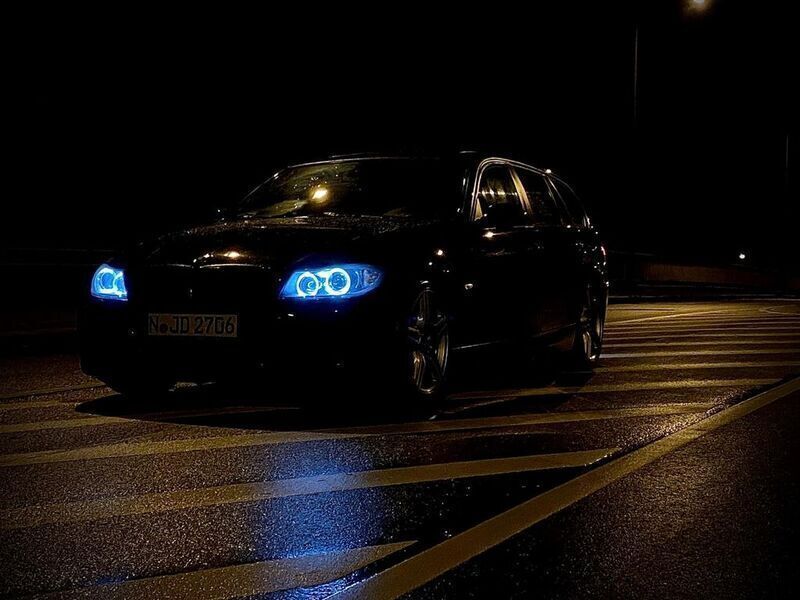 Schwarz Gebraucht 2007 BMW 320 Sport Line Kombi | 2.700 € (Superpreis) - Bild 1/4