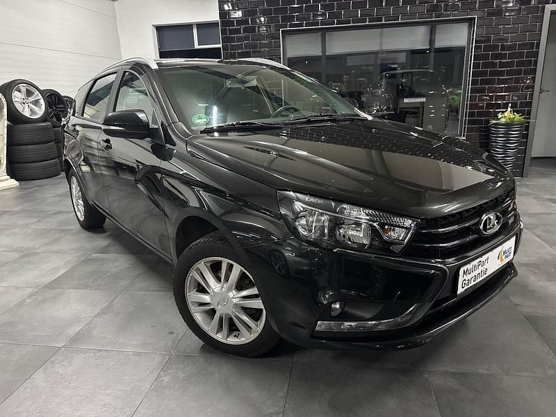 Gebraucht Lada Vesta 106 PS (77 kW) 2019 Schwarz Kombi