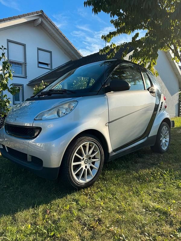 Silber Gebraucht 2008 Smart ForTwo Coupé Coupé | 2.750 € (Superpreis) - Bild 1/4