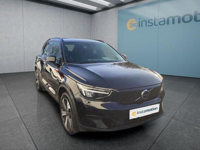 Second-hand Volvo XC40 Core 169 kW (231 CP) 2022 Negru SUV