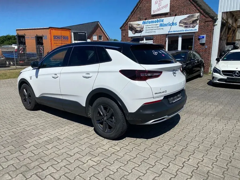 Gebraucht Opel Grandland X 131 PS (96 kW) 2019 Weiß SUV