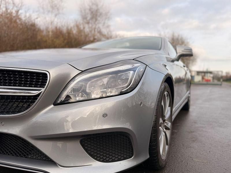 Gebraucht Mercedes CLS220 Shooting Brake 170 PS (125 kW) 2015 Grau Kombi