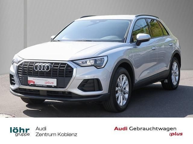 Florettsilber metallic Gebraucht 2021 Audi Q3 Ambiente SUV | 24.980 € (Superpreis) - Bild 1/2