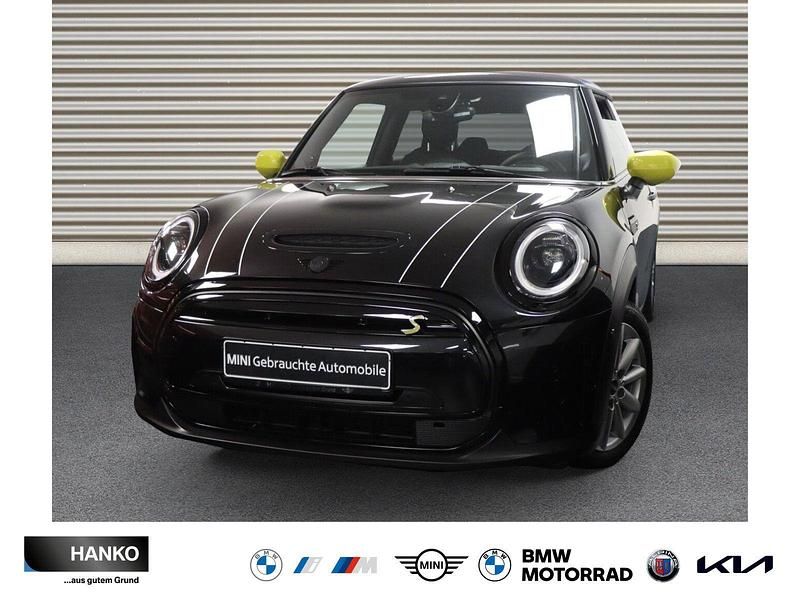 Midnight black metallic Gebraucht 2023 Mini Cooper SE Kleinwagen | 21.900 € (Fairer Preis) - Bild 1/3