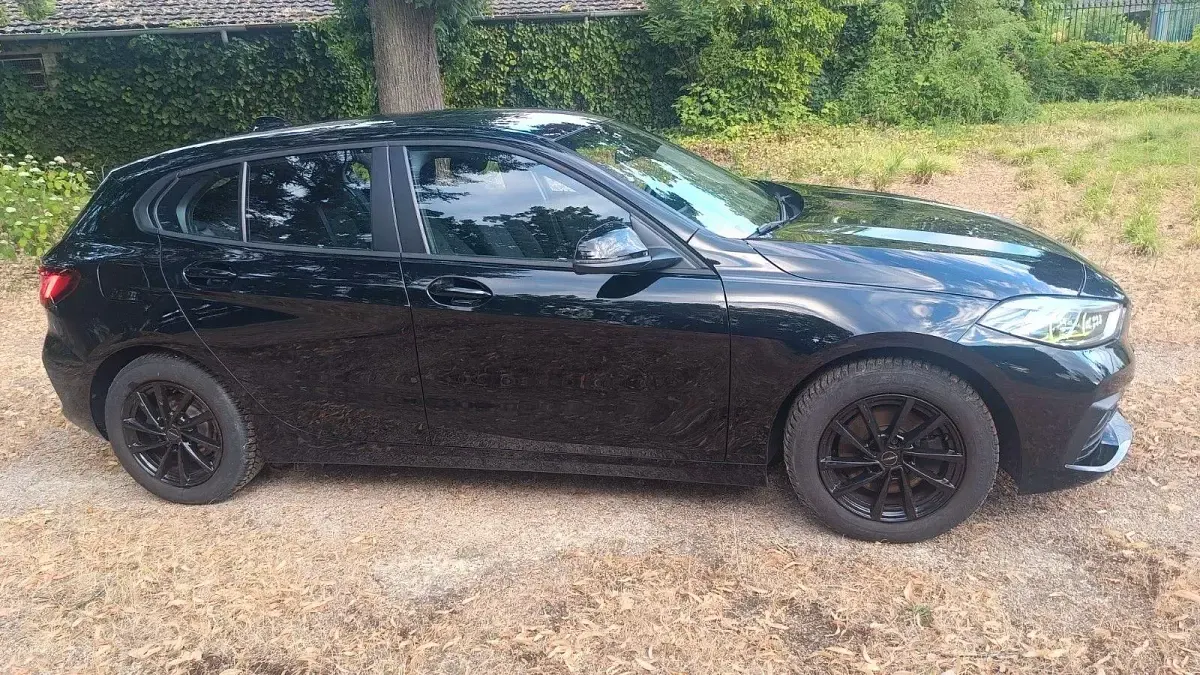 Gebraucht BMW 118 Advantage 150 PS (110 kW) 2021 Schwarz Kleinwagen
