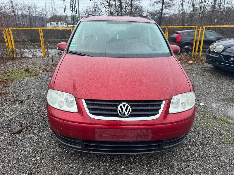 Rot Gebraucht 2006 VW Touran Van / Kleinbus | 690 € (Superpreis) - Bild 1/4