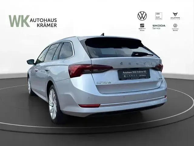 Gebraucht Skoda Octavia Style 150 PS (110 kW) 2022 Silber Kombi