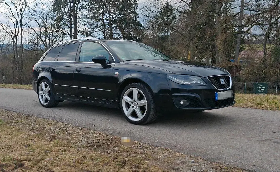 Gebraucht Seat Exeo 170 PS (125 kW) 2012 Schwarz Kombi