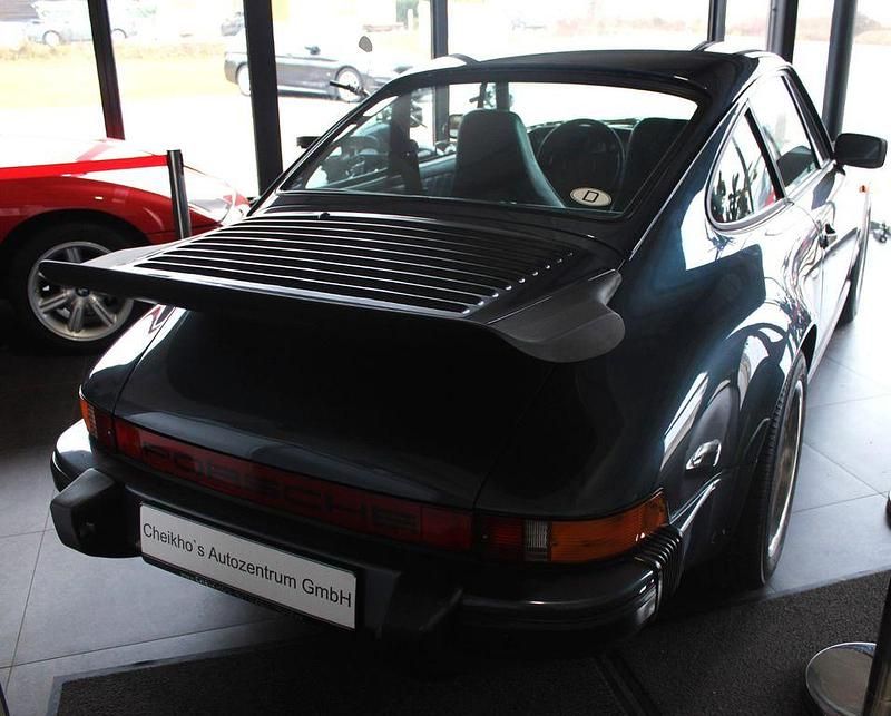 Second-hand Porsche 911SC 204 CP (150 kW) 1981 Albastru Coupe