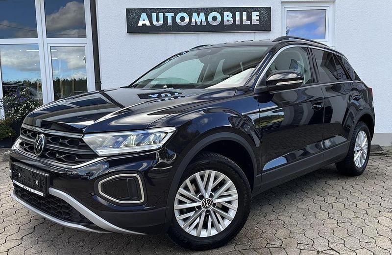 Schwarz Gebraucht 2022 VW T-Roc Life SUV | 19.979 € (Guter Preis) - Bild 1/4