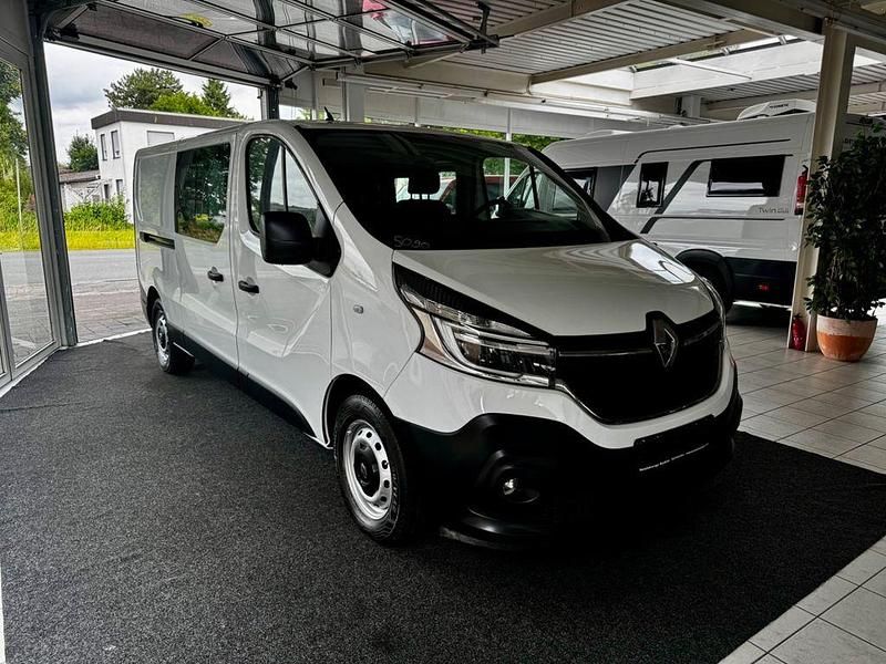 Weiß Gebraucht 2020 Renault Trafic Van | 25.999 € - Bild 1/4