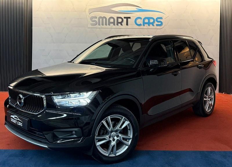 Schwarz Gebraucht 2019 Volvo XC40 Momentum SUV | 20.190 € (Fairer Preis) - Bild 1/4