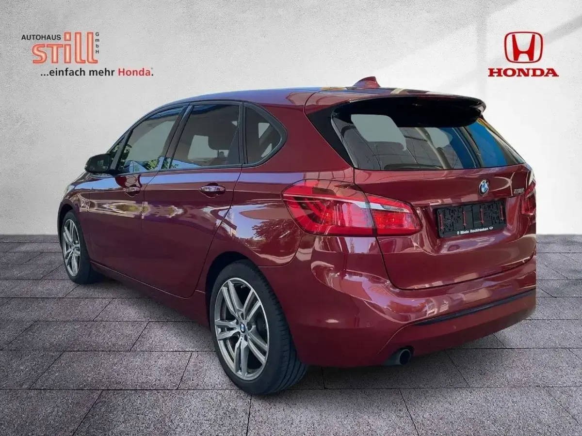 Gebraucht BMW 218 Active Tourer Sport Line 136 PS (100 kW) 2015 Rot Van / Kleinbus