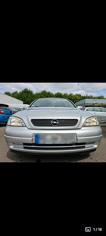 Gebraucht Opel Astra 101 PS (74 kW) 2001 Grau Limousine