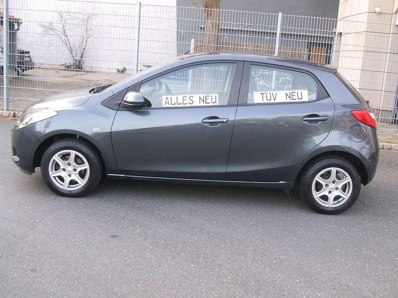 Second-hand Mazda 2 80 CP (58 kW) 2010 Gri Berlinǎ
