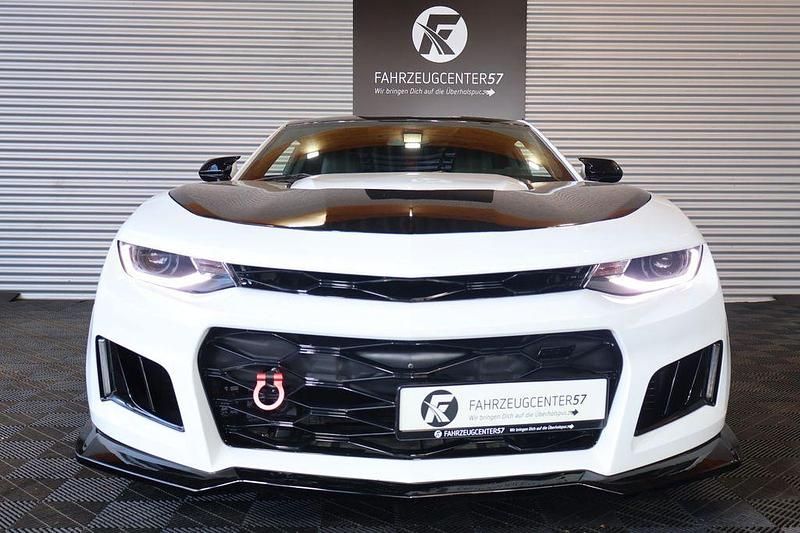 Gebraucht Chevrolet Camaro ZL1 279 PS (205 kW) 2019 Weiß Coupé
