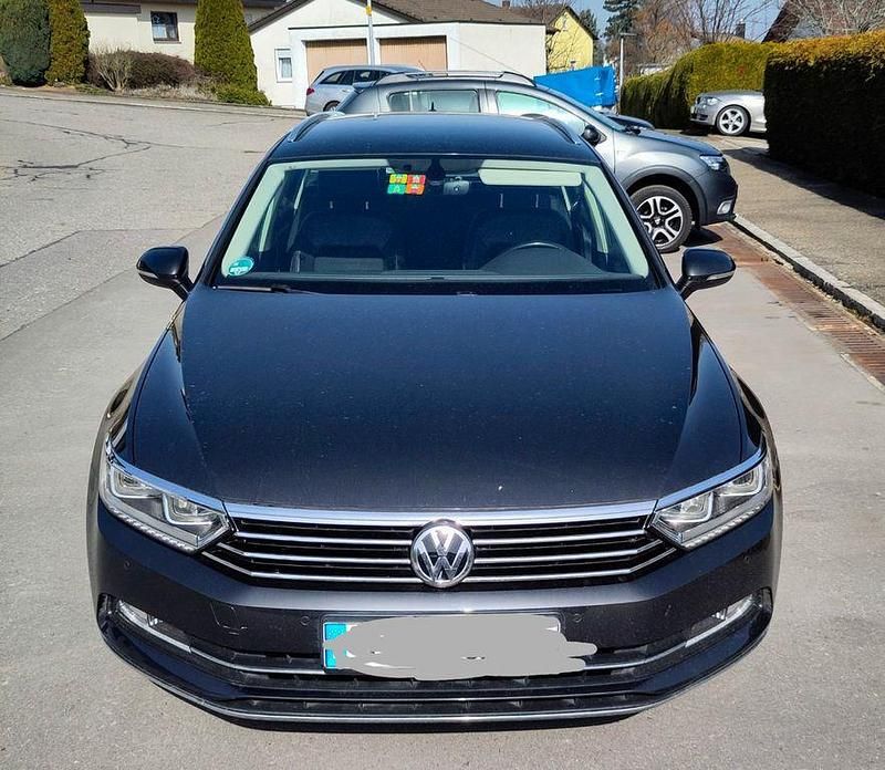 Gebraucht VW Passat Highline 179 PS (131 kW) 2017 Schwarz Kombi
