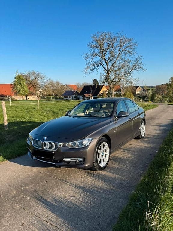 Second-hand BMW 335 306 CP (225 kW) 2012 Gri Berlinǎ