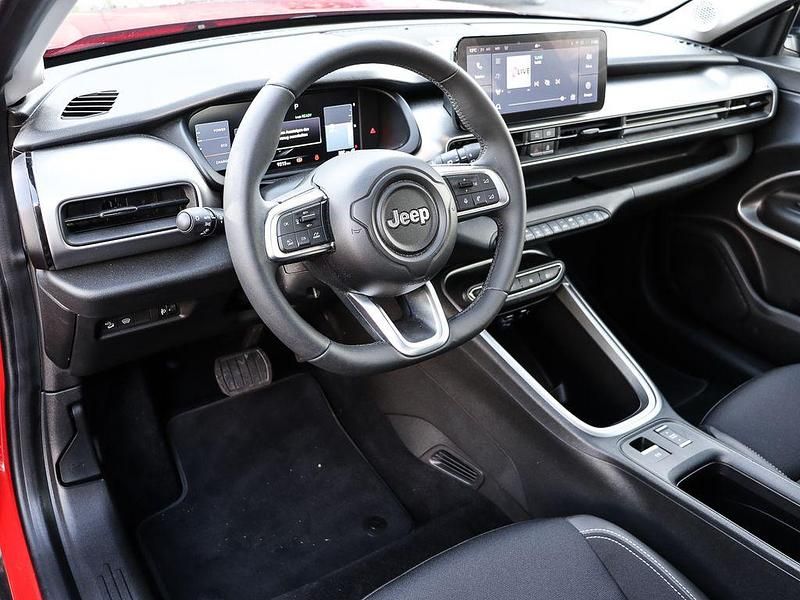 Gebraucht Jeep Avenger EV Altitude 114 kW (156 PS) 2023 Ruby red SUV