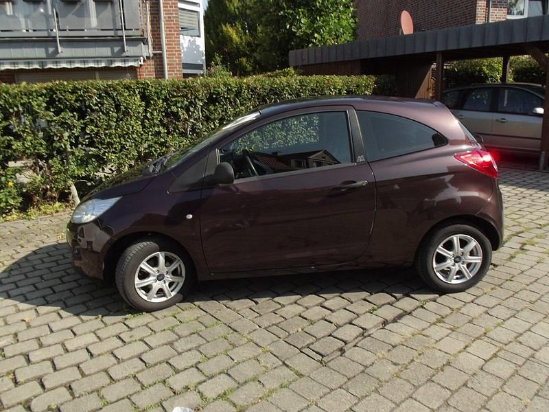 Braun Gebraucht 2009 Ford Ka Kleinwagen | 1.000 € (Superpreis) - Bild 1/4