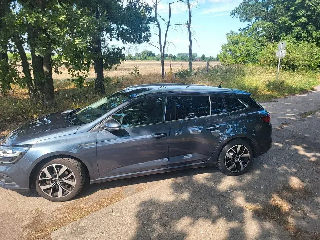 Gebraucht Renault Mégane IV Bose Edition 163 PS (119 kW) 2019 Schwarz Limousine
