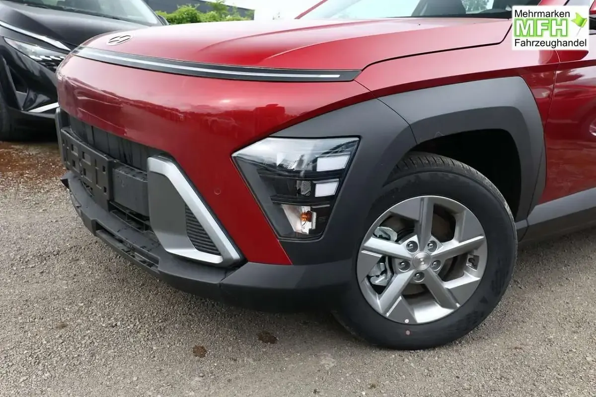 Neu Hyundai Kona 139 PS (102 kW) 2026 Ultimate red metallic SUV