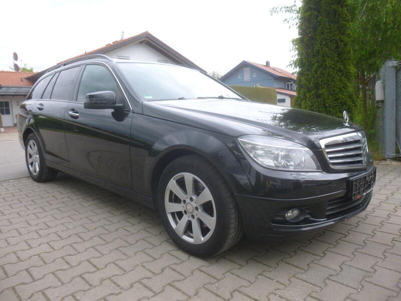 Schwarz Gebraucht 2009 Mercedes C200 Kombi | 3.990 € (Guter Preis) - Bild 1/4
