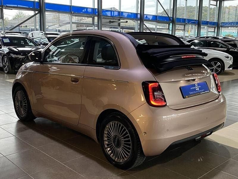 Gebraucht Fiat 500C 86 kW (118 PS) 2023 Gold rosegold (metallic) Cabrio
